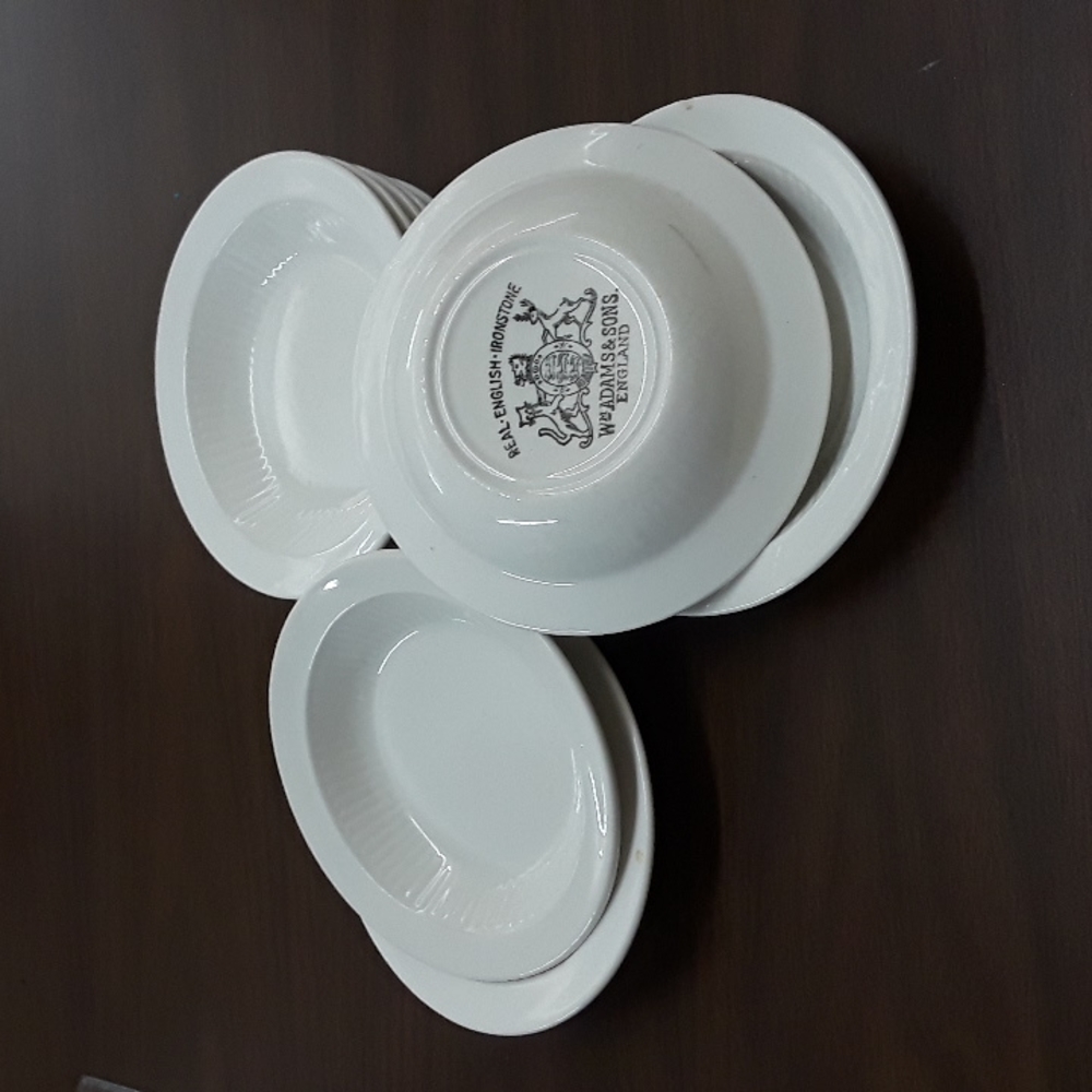 9 : 5 1/2 Ws Adams and Sons Fruit bowls